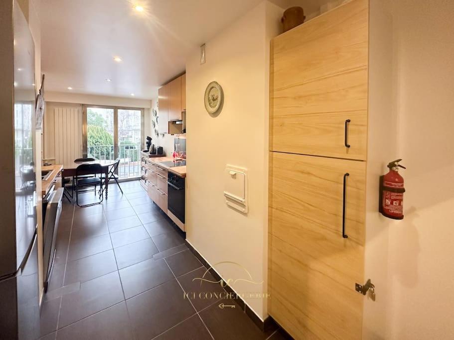 Apartmán L'Archimede - Parking Prive Versailles Exteriér fotografie