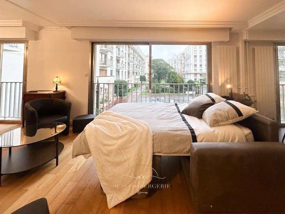Apartmán L'Archimede - Parking Prive Versailles Exteriér fotografie